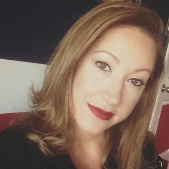 Meet your Posher, Roschelle - Picture 1 of 1